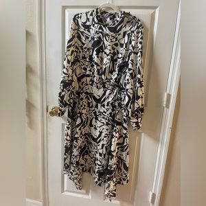 Future Collective black and cream dress size large
